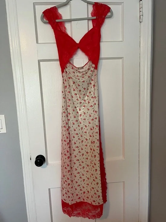 FREE PEOPLE SUDDENLY FINE FLORAL LACE SLIP MAXI DRESS SIDE SLIT NWT SZ XS - Picture 3 of 7